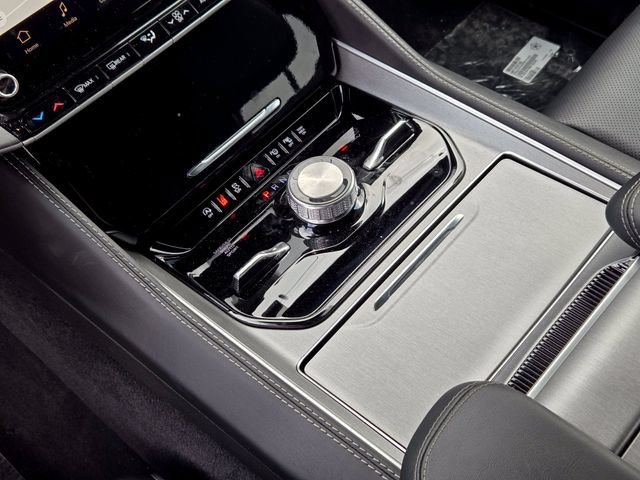 New 2026 Jeep Grand Wagoneer L Limited AWD/4WD image 16