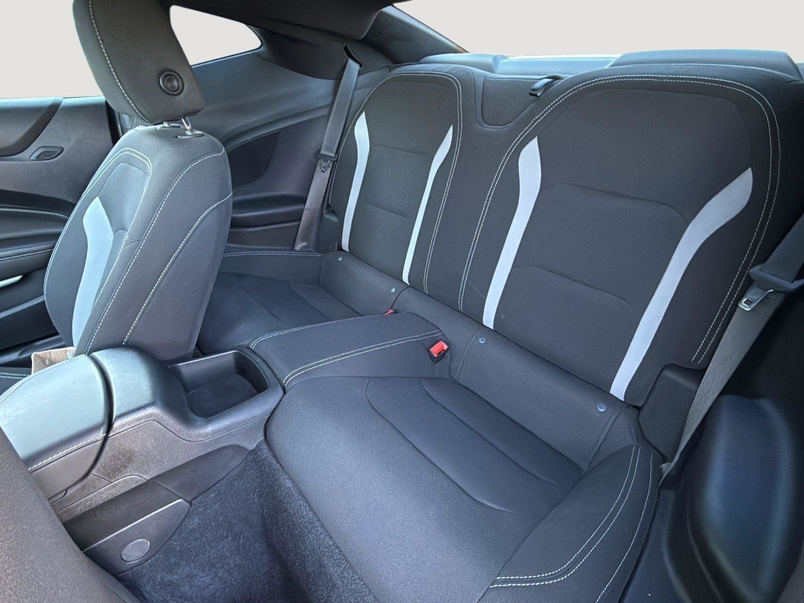 Used 2021 Chevrolet Camaro LT w/ RS Package image 19