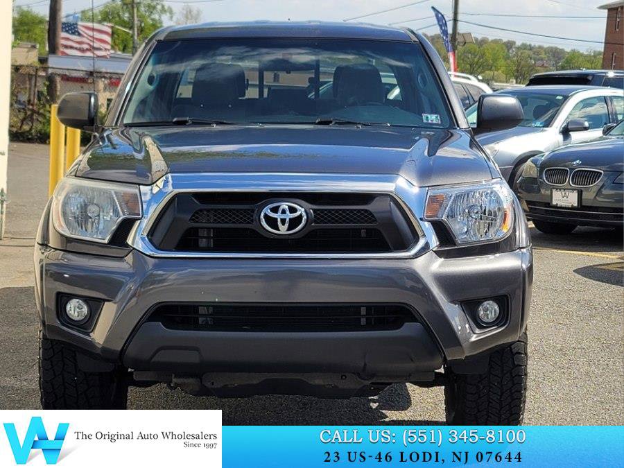 Used 2015 Toyota Tacoma 4x4 Double Cab w/ TRD Off-Road Package image 2