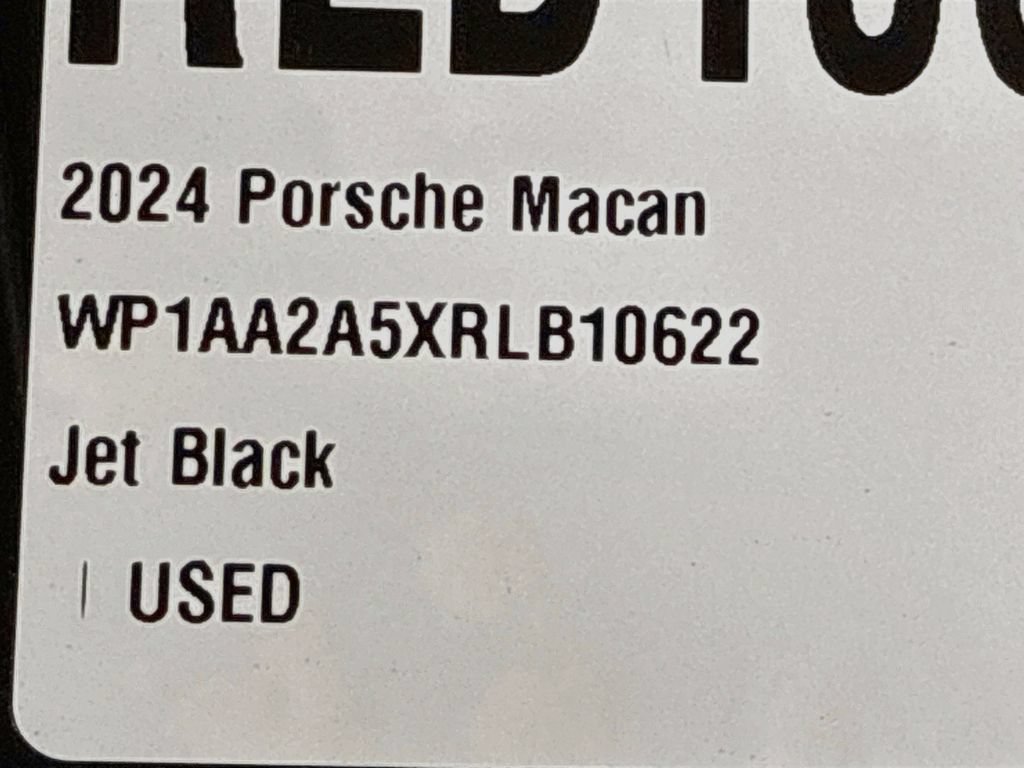 Certified 2024 Porsche Macan AWD/4WD image 29