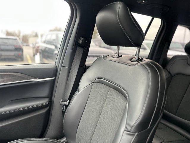 New 2026 Jeep Grand Cherokee Altitude image 24