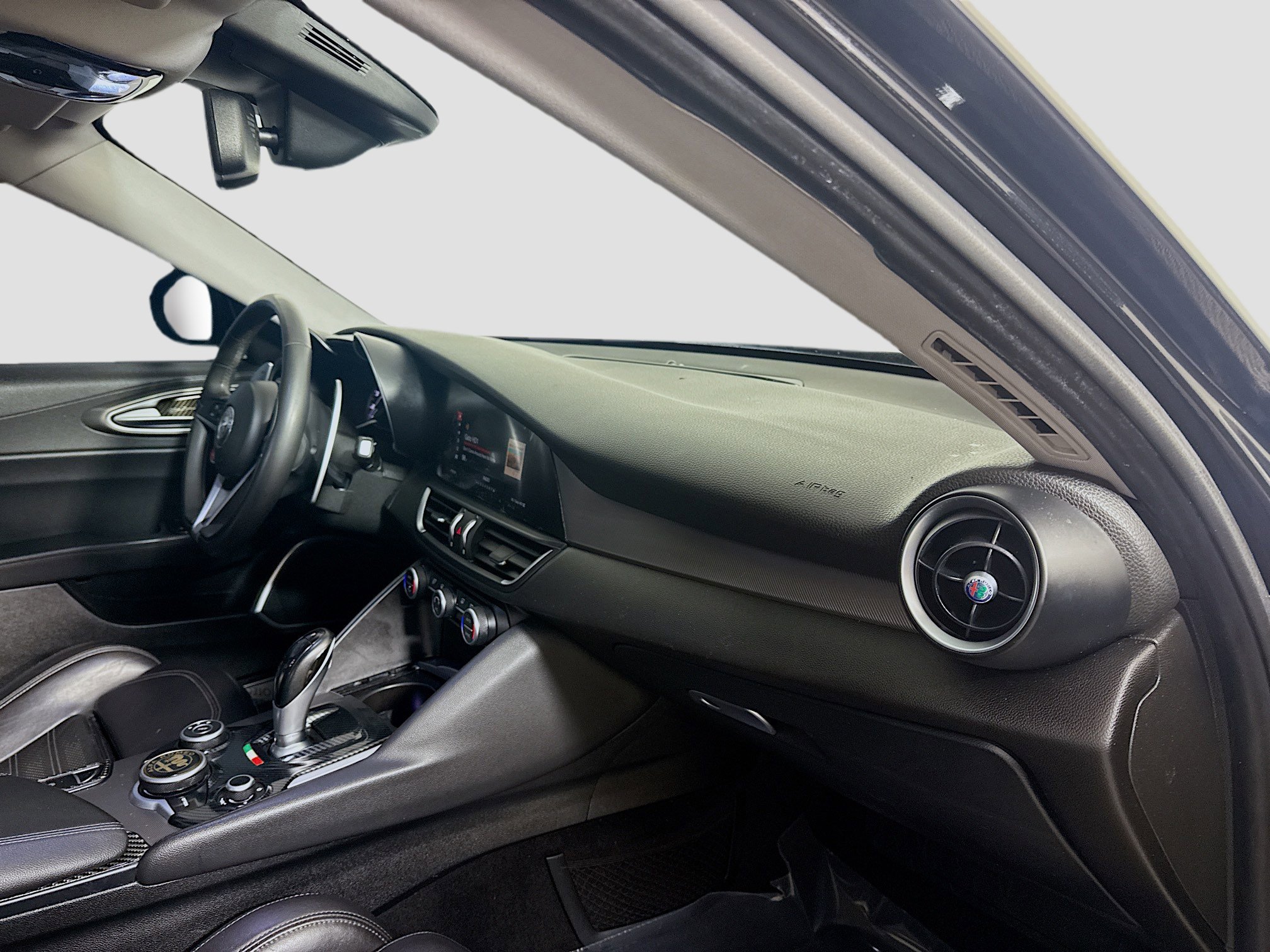 Used 2019 Alfa Romeo Giulia Ti Sport w/ Quick Order Package 22U Sport image 30