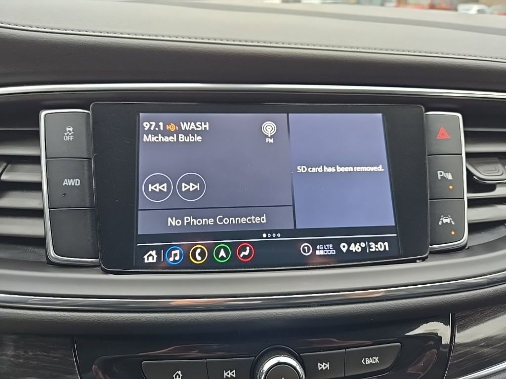 Used 2020 Buick Enclave Avenir image 28