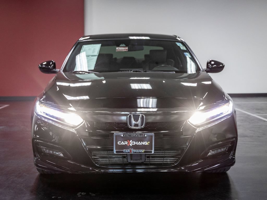 Used 2018 Honda Accord Sport image 10