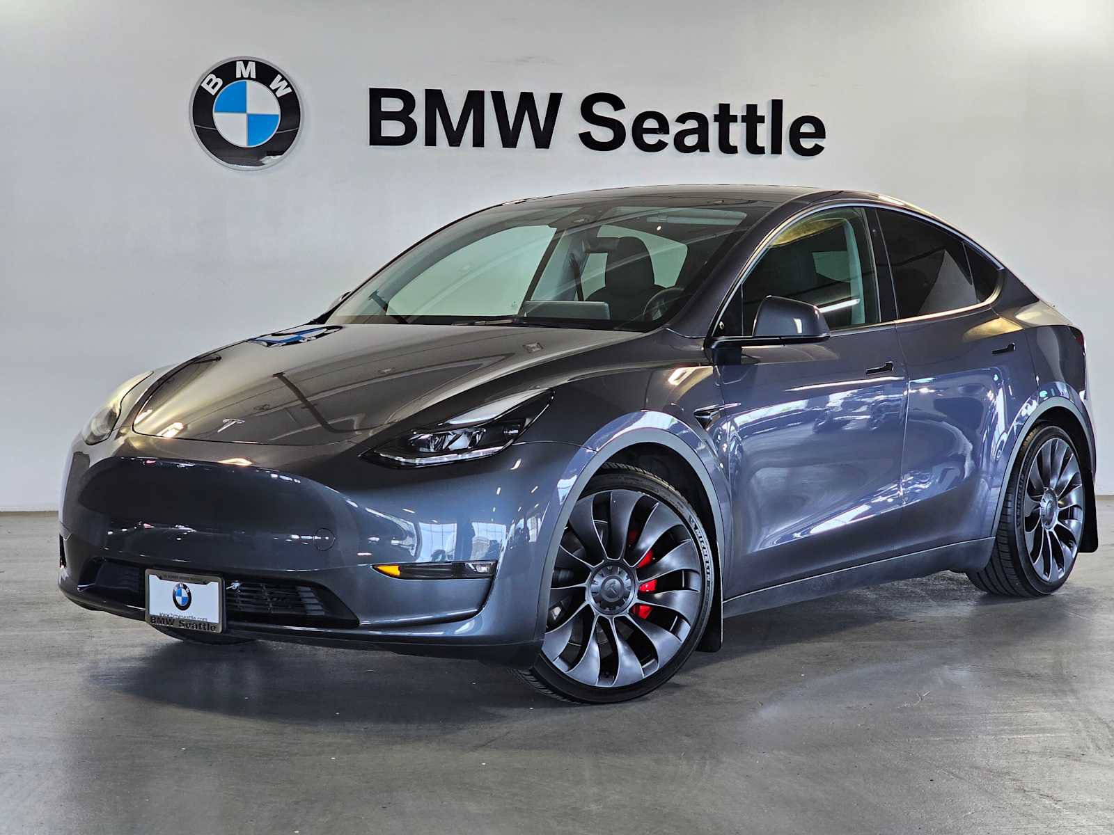 Used 2023 Tesla Model Y Performance AWD/4WD image 1