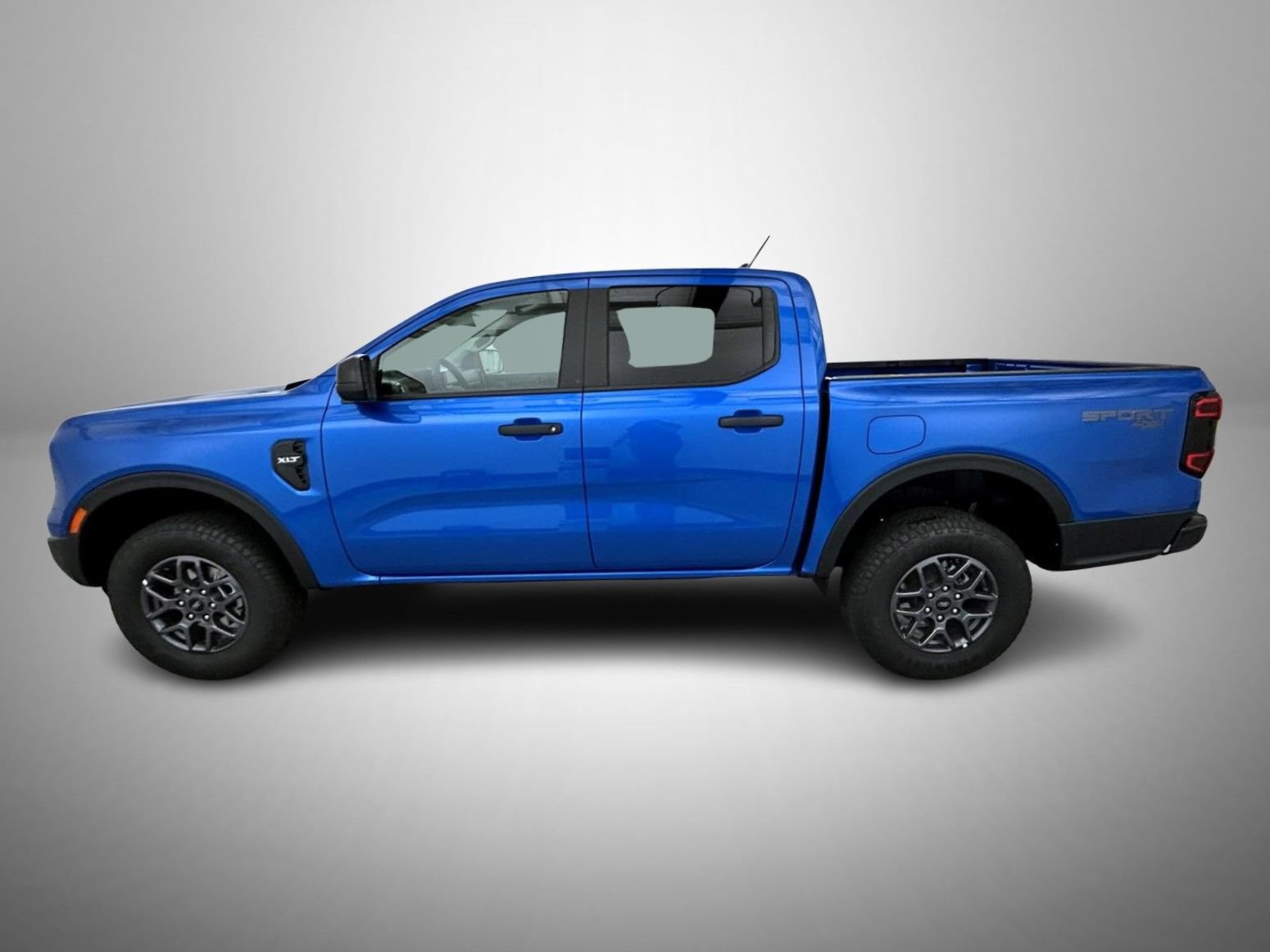 New 2026 Ford Ranger XLT w/ Equipment Group 301A High AWD/4WD image 8