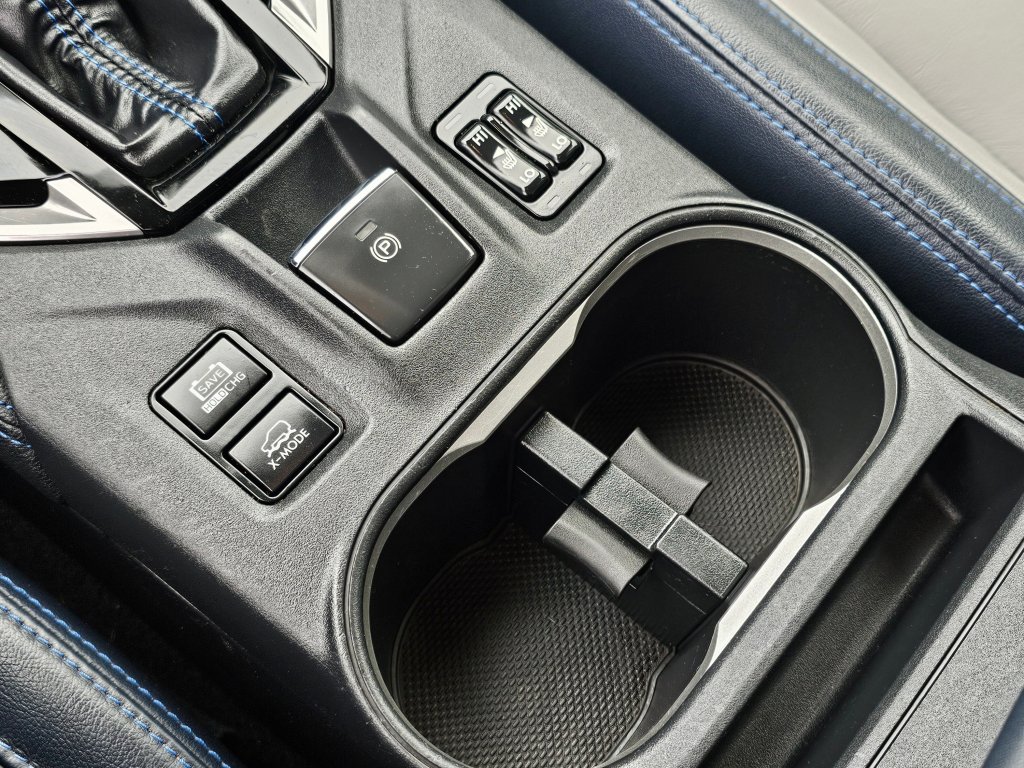 Used 2020 Subaru Crosstrek Hybrid image 11