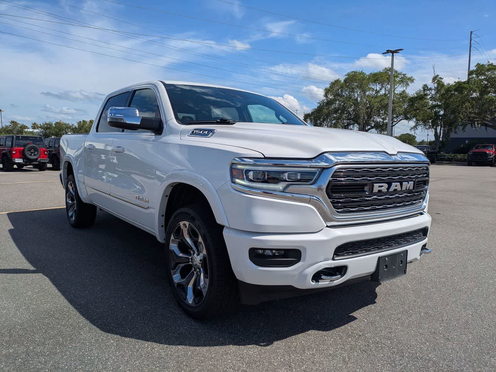 Used 2024 RAM 1500 Limited w/ Body Color Bumper Group AWD/4WD image 3