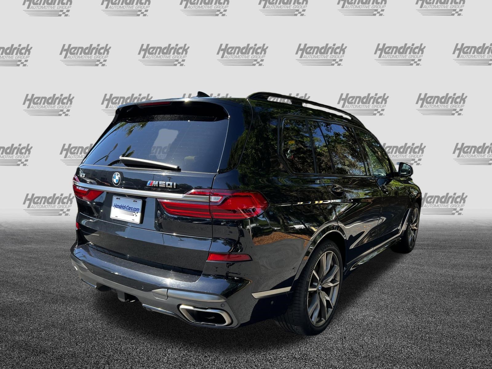 Used 2021 BMW X7 M50i AWD/4WD image 9