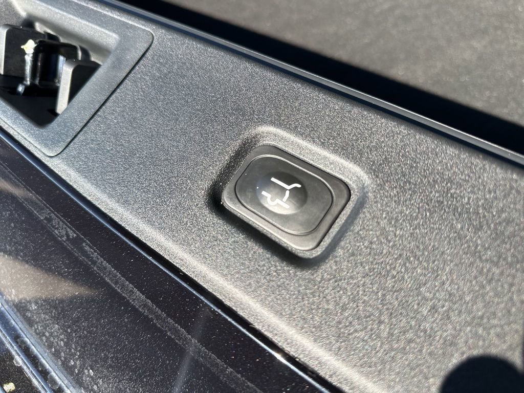 New 2026 Ford Expedition Max Platinum w/ Stealth Performance Package image 17