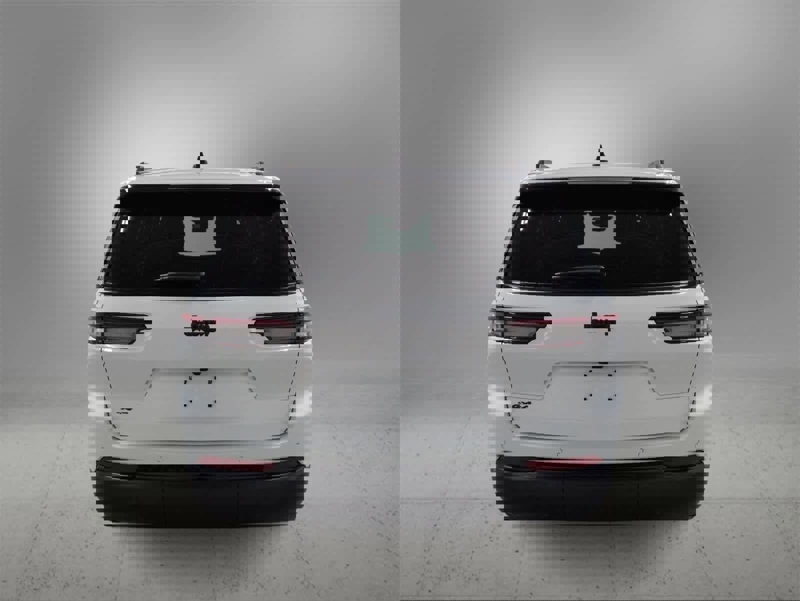 Certified 2024 Jeep Grand Cherokee L Altitude image 7