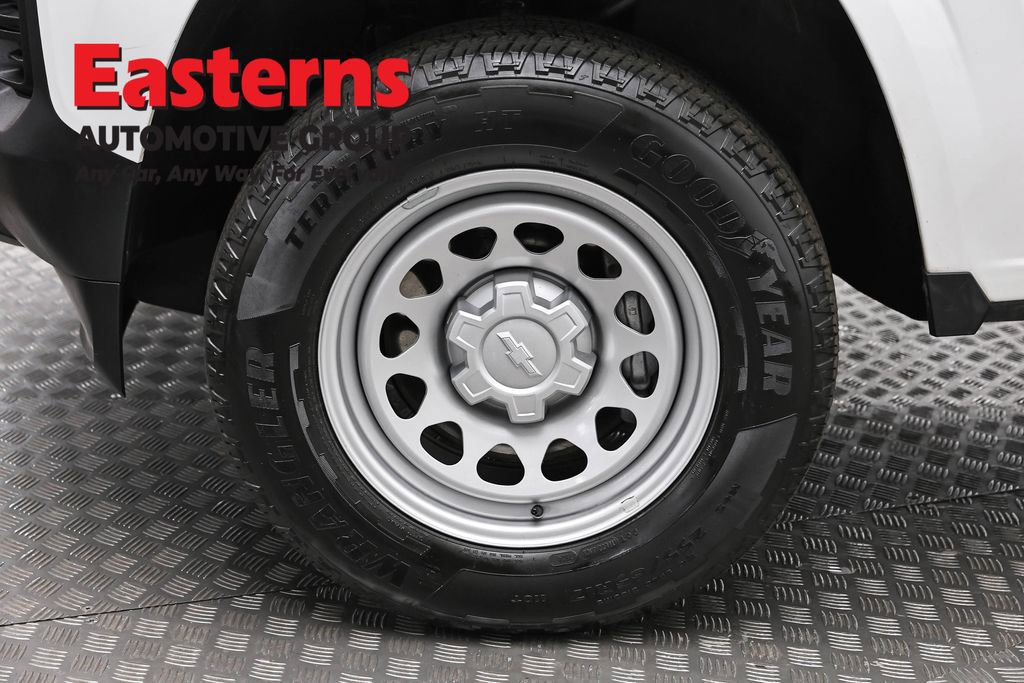 Used 2024 Chevrolet Colorado W/T image 29