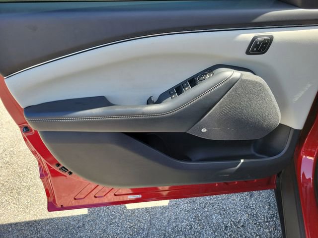 Used 2022 Ford Mustang Mach-E Premium image 16