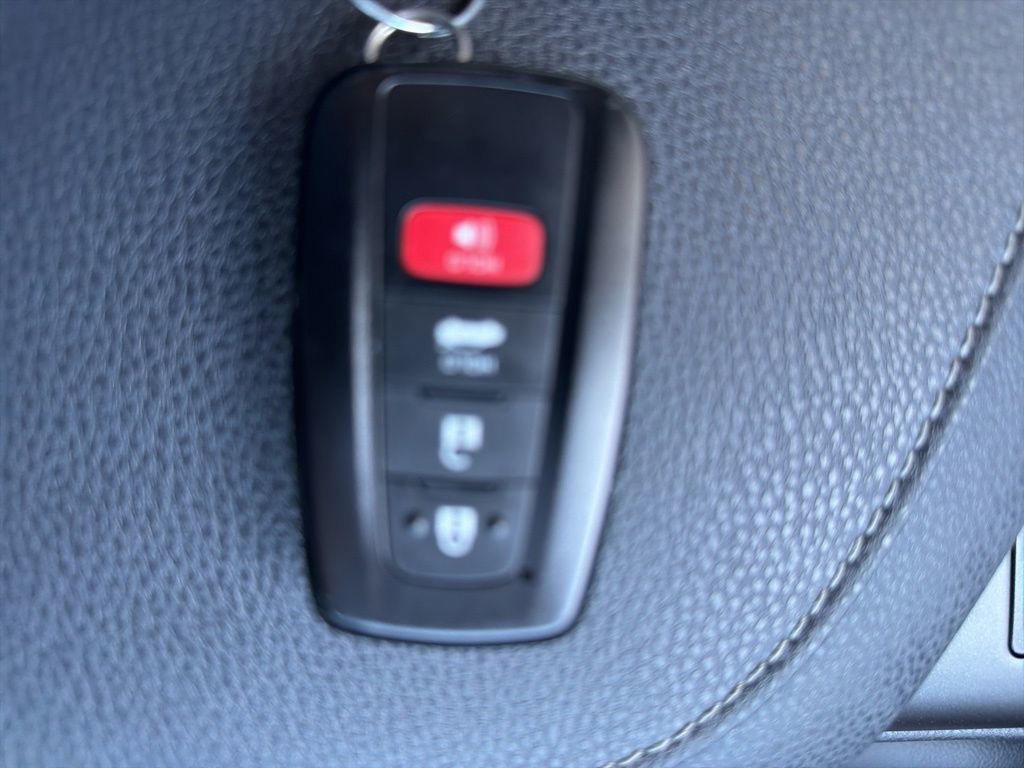 Used 2023 Toyota Camry XSE w/ Navigation Package FWD image 23