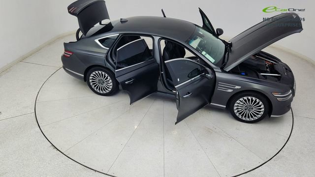 Used 2024 Genesis G80 image 83
