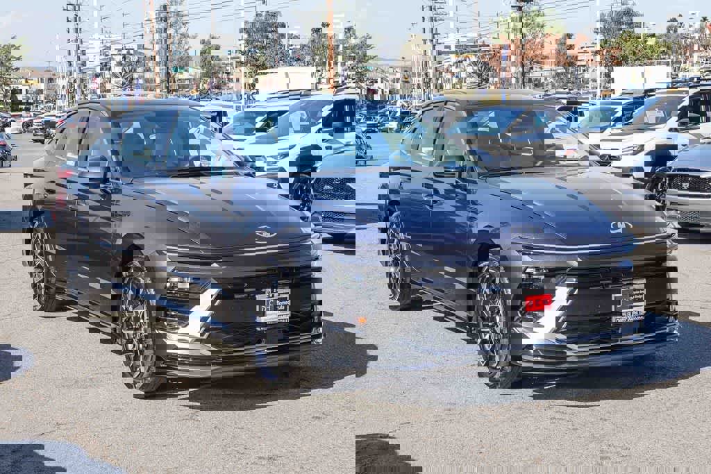 Used 2024 Hyundai Sonata SEL image 3