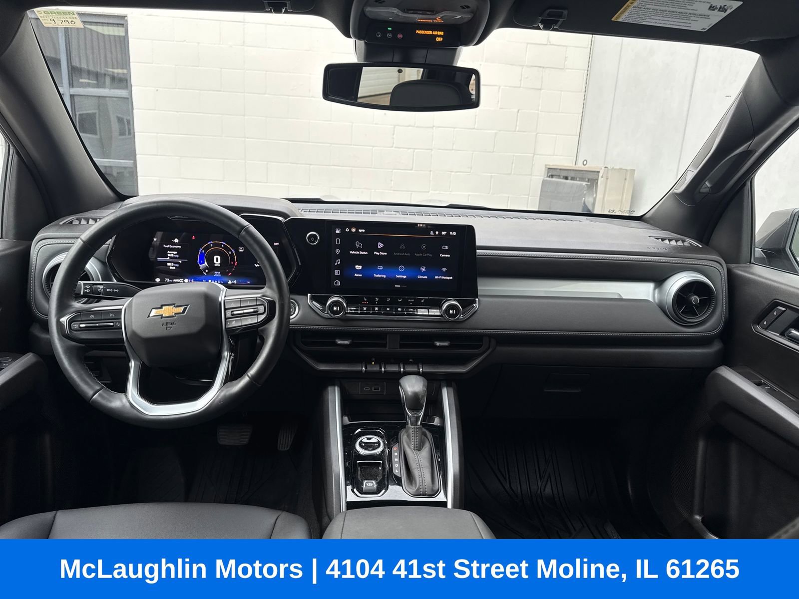 Used 2025 Chevrolet Colorado LT w/ LT Convenience Package image 14