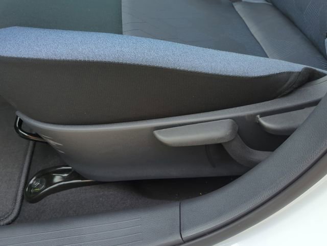 New 2025 Nissan Versa SV w/ Trunk Package FWD image 22