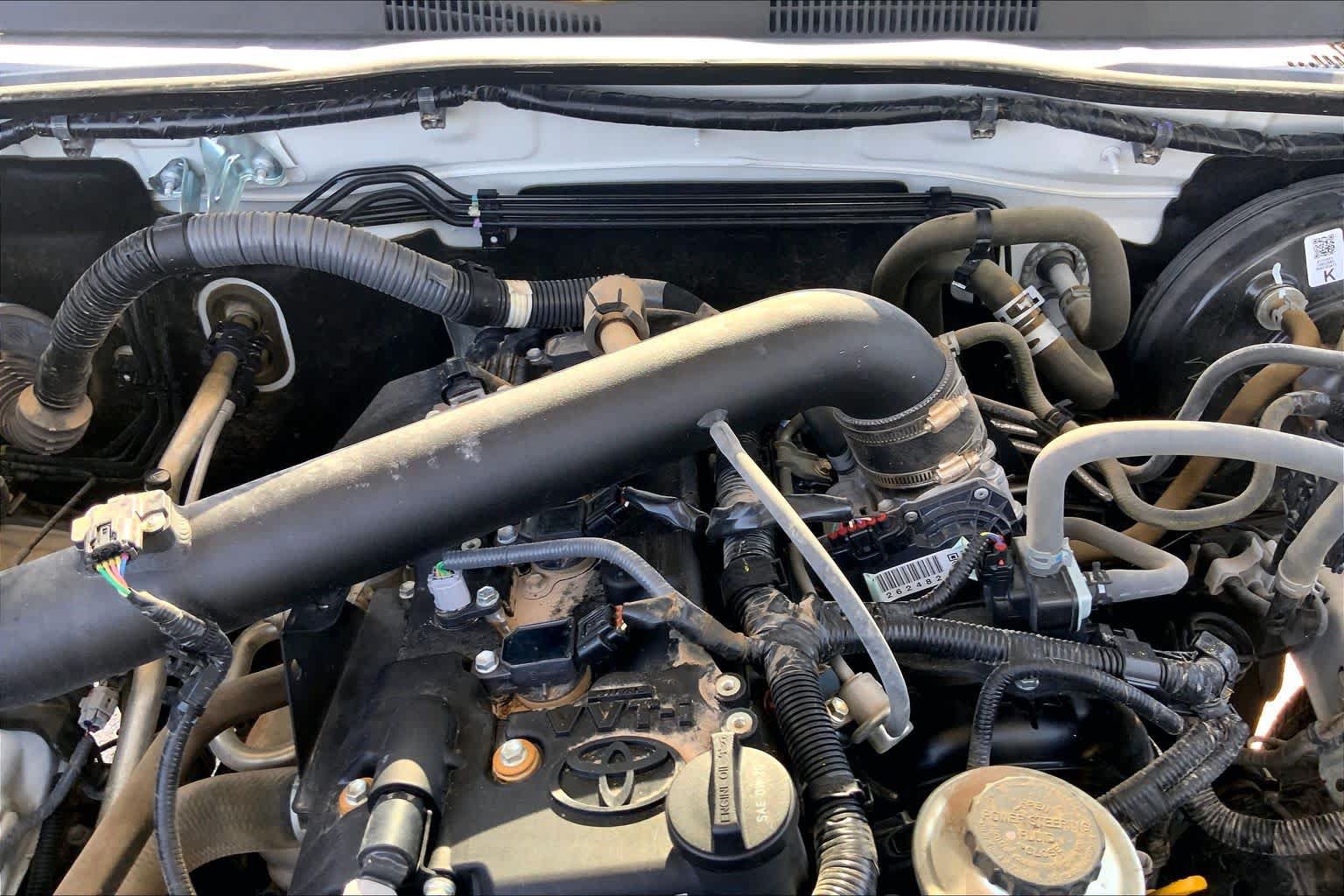 Used 2021 Toyota Tacoma SR w/ SR Convenience Package RWD image 32