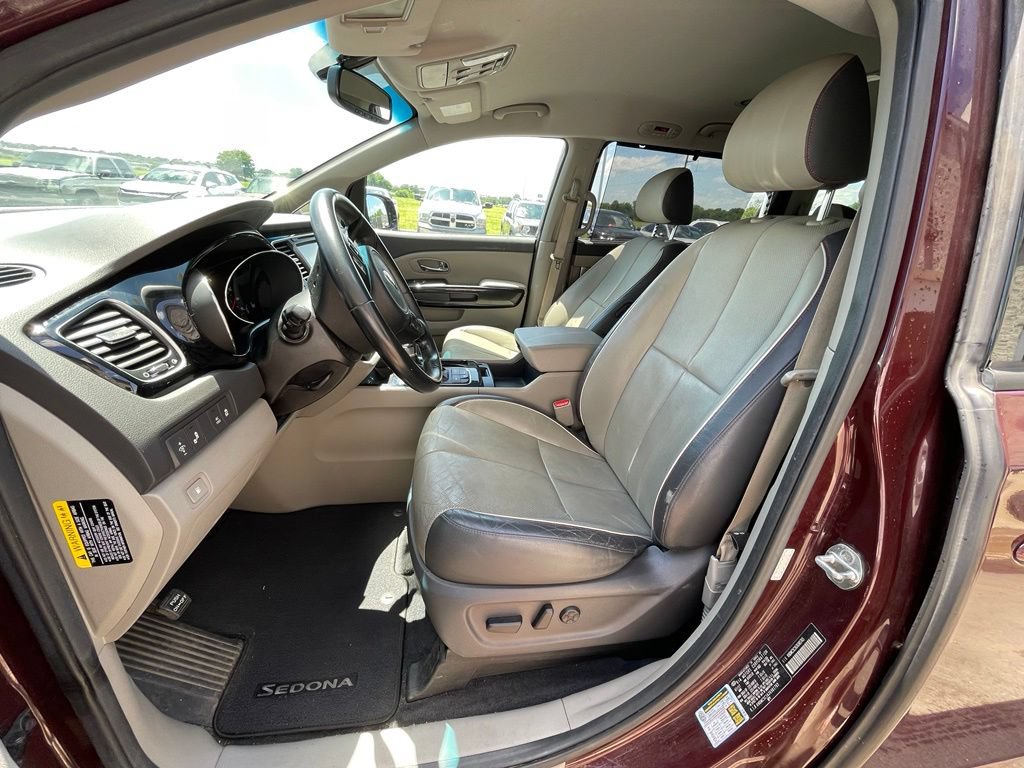 Used 2018 Kia Sedona SX FWD image 10
