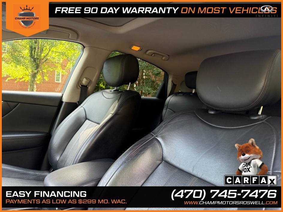 Used 2016 INFINITI QX70 AWD w/ Premium Package image 17
