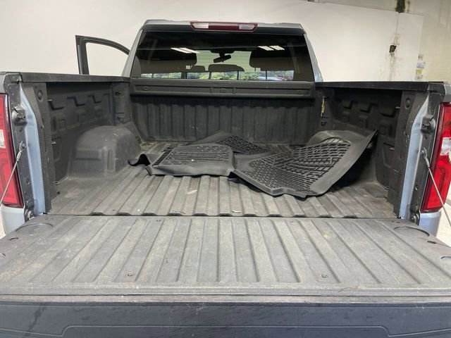 Used 2022 Chevrolet Silverado 1500 Custom Trail Boss w/ LPO, Dark Essentials Package AWD/4WD image 25