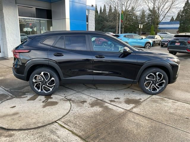 New 2026 Chevrolet Trax RS w/ Driver Confidence Package image 10