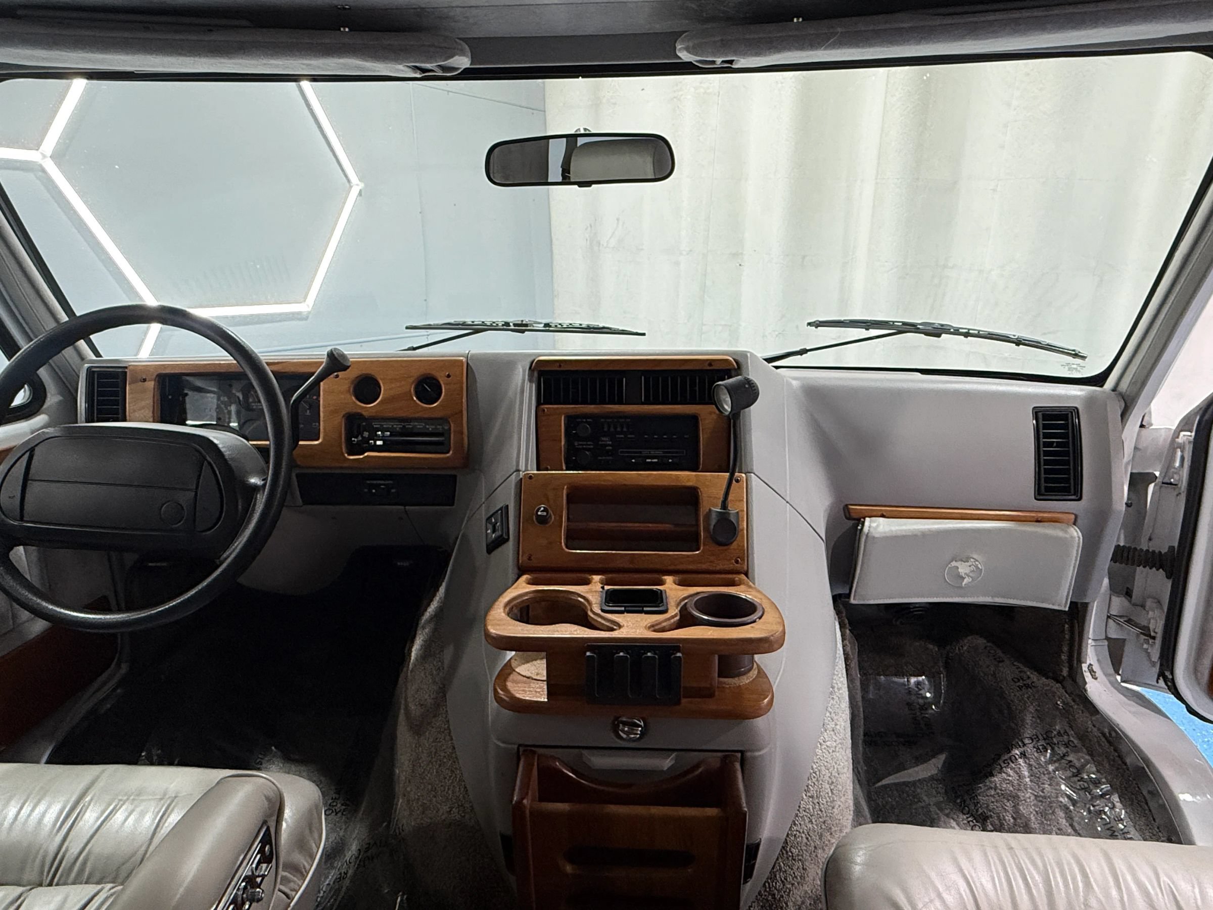 Used 1995 GMC G2500 Vandura RWD image 26