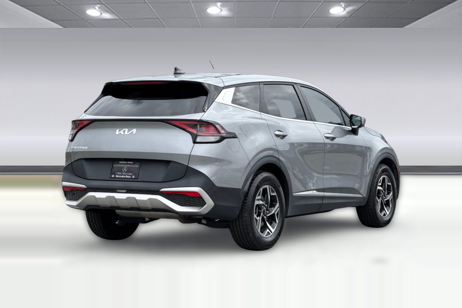 Used 2023 Kia Sportage LX FWD image 9