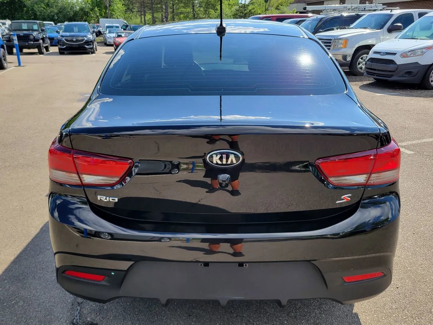 Used 2020 Kia Rio S image 12