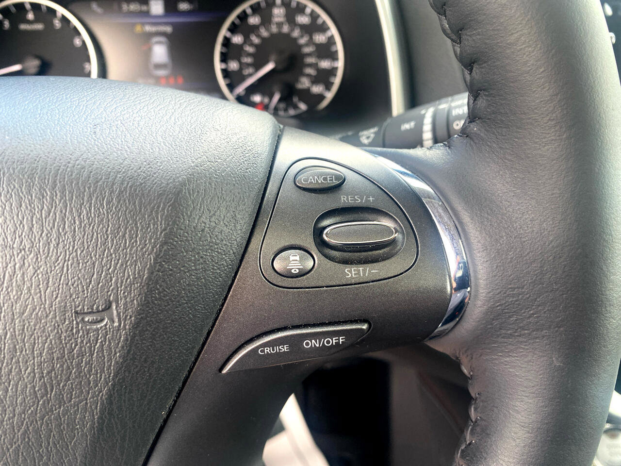 Used 2024 Nissan Murano Platinum w/ Cargo Package image 19