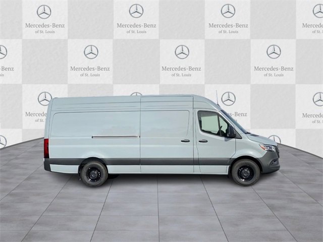 New 2025 Mercedes-Benz Sprinter 2500 image 2