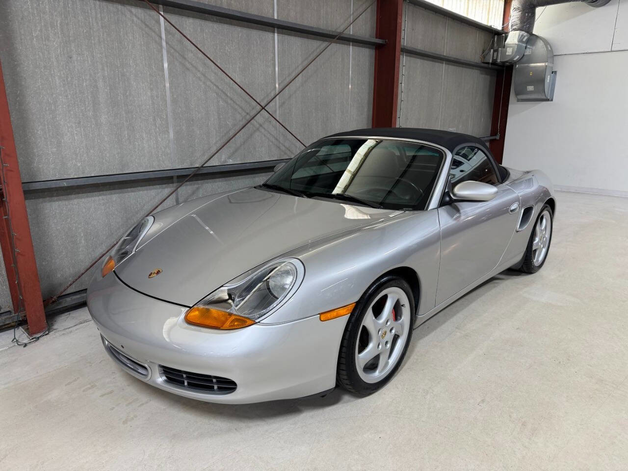 Used 2001 Porsche Boxster S image 27