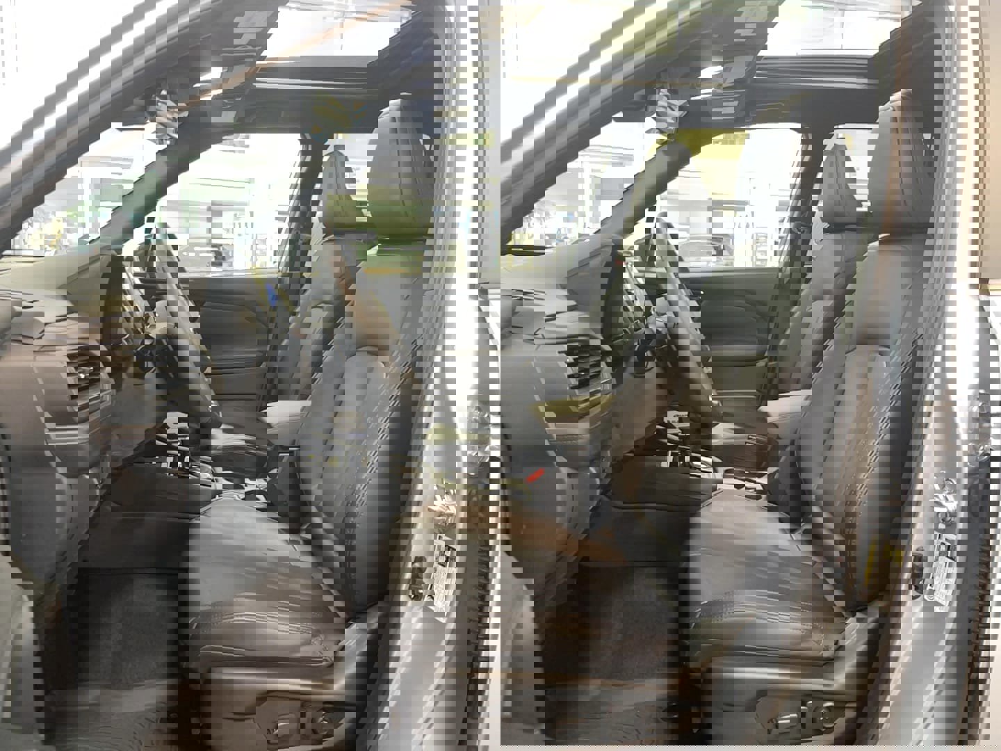 Used 2025 Subaru Forester Limited image 6