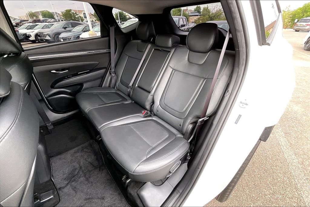 Used 2024 Hyundai Tucson Limited AWD/4WD image 26