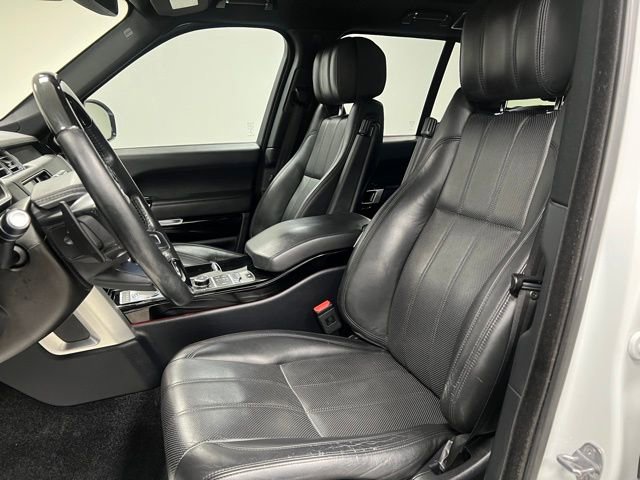 Used 2015 Land Rover Range Rover Supercharged AWD/4WD image 21