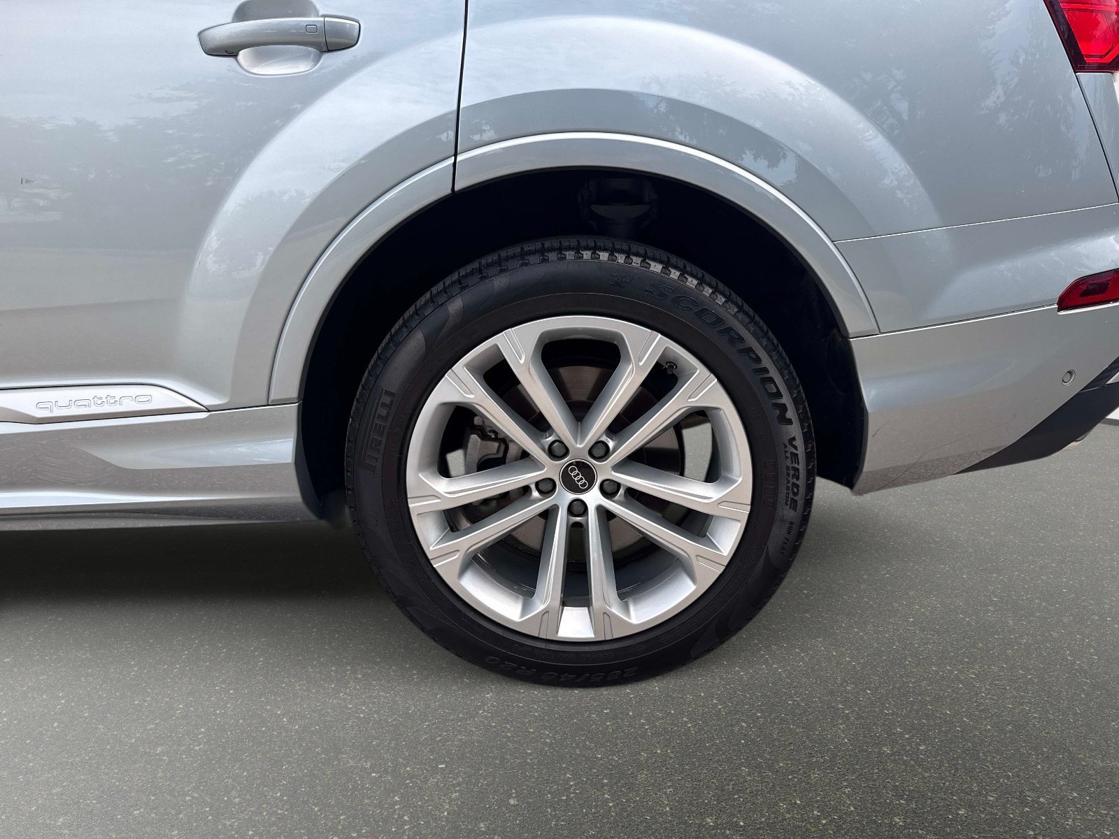 Certified 2025 Audi Q7 3.0T Premium Plus AWD/4WD image 10