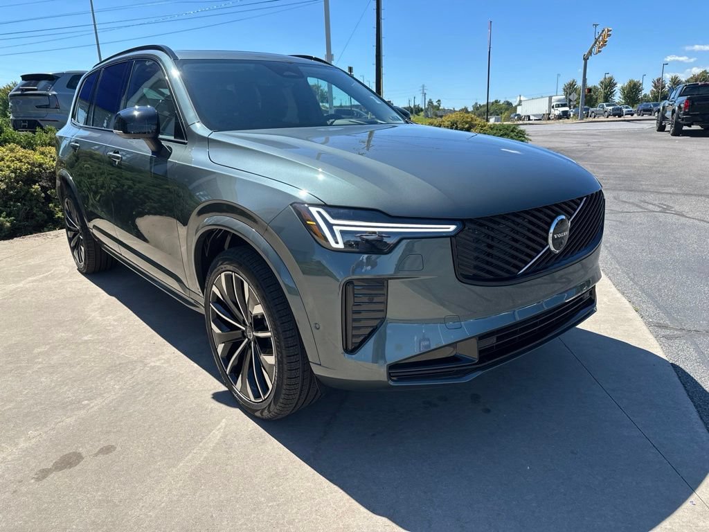 New 2027 Volvo XC90 B6 Ultra AWD/4WD image 3