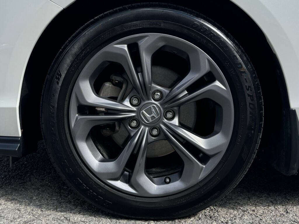 Used 2023 Honda Accord EX image 10
