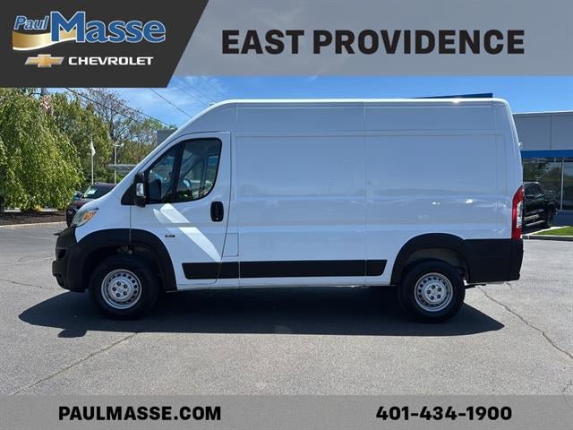Used 2025 RAM ProMaster 2500 w/ Convenience Group FWD image 4
