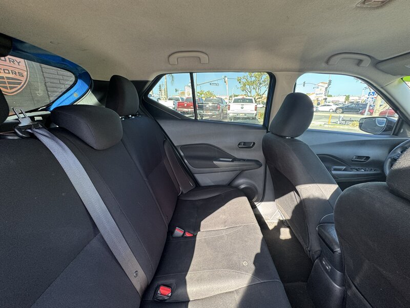 Used 2024 Nissan Kicks S FWD image 40