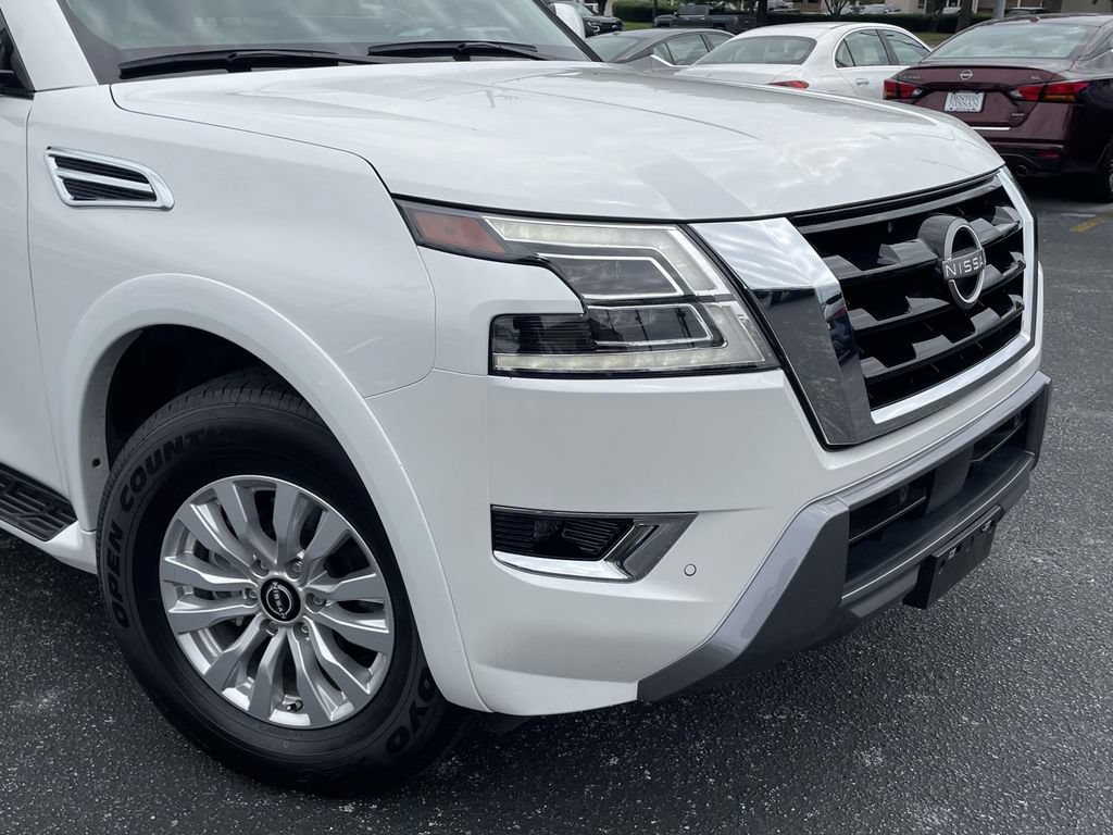 Used 2023 Nissan Armada SV w/ Cargo Package AWD/4WD image 9