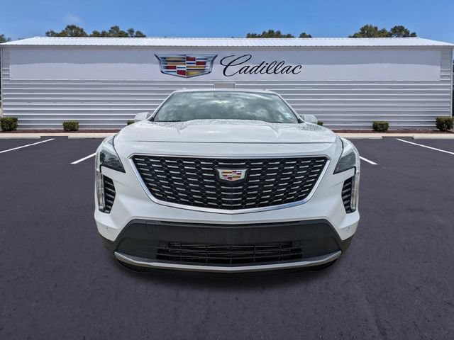 Used 2020 Cadillac XT4 Premium Luxury w/ Driver Awareness Package AWD/4WD image 9