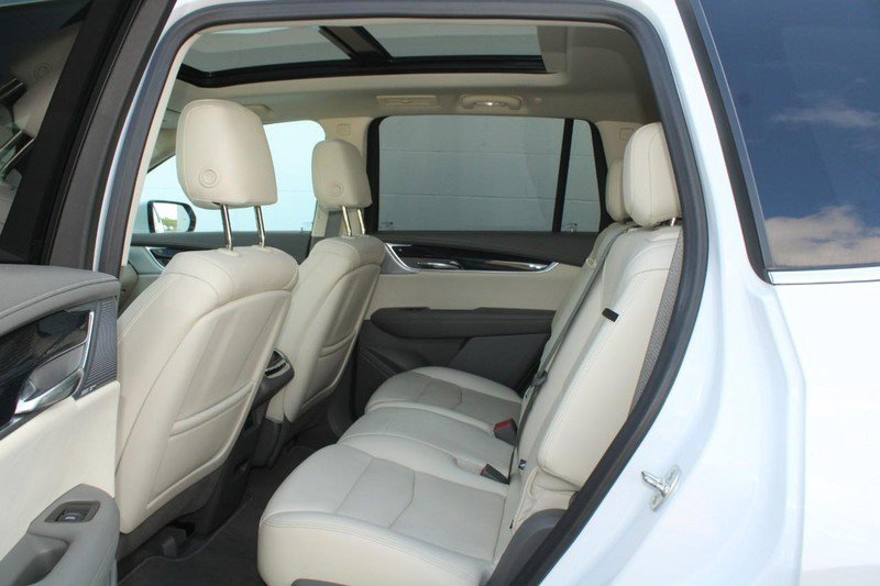 Certified 2024 Cadillac XT6 Premium Luxury image 21