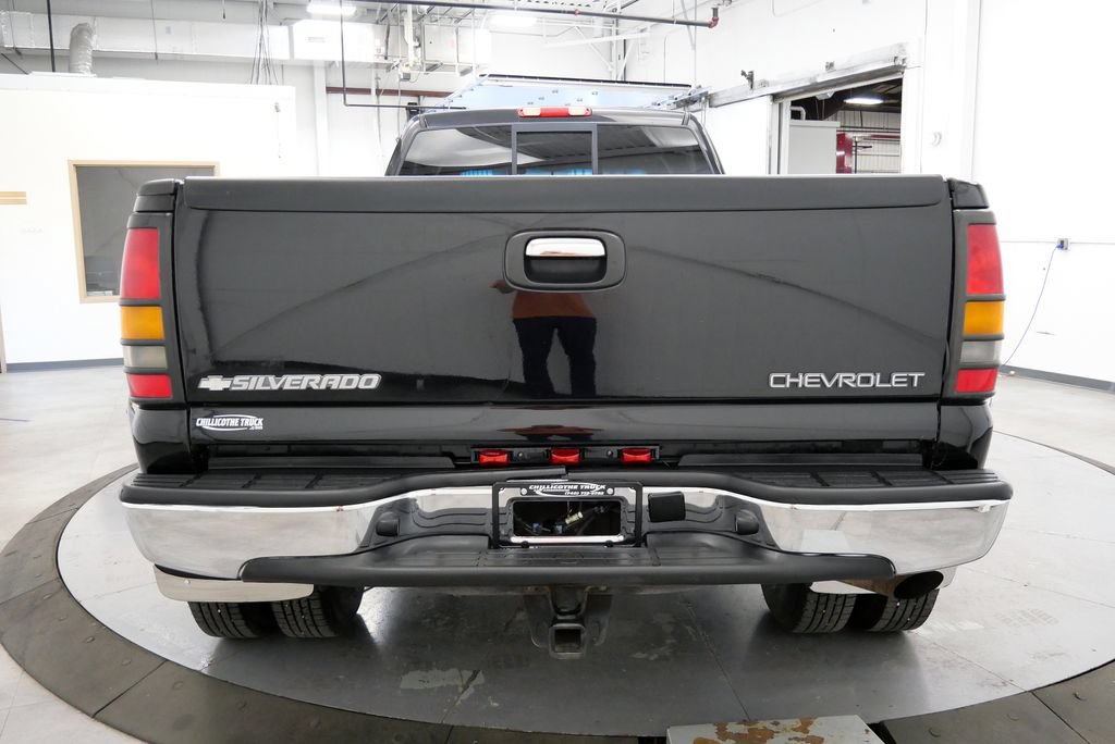 Used 2007 Chevrolet Silverado 3500 LT AWD/4WD image 6