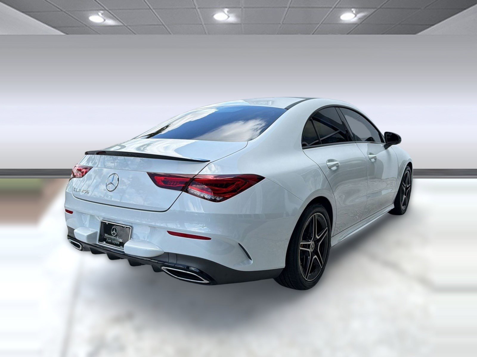 Used 2021 Mercedes-Benz CLA 250 image 9