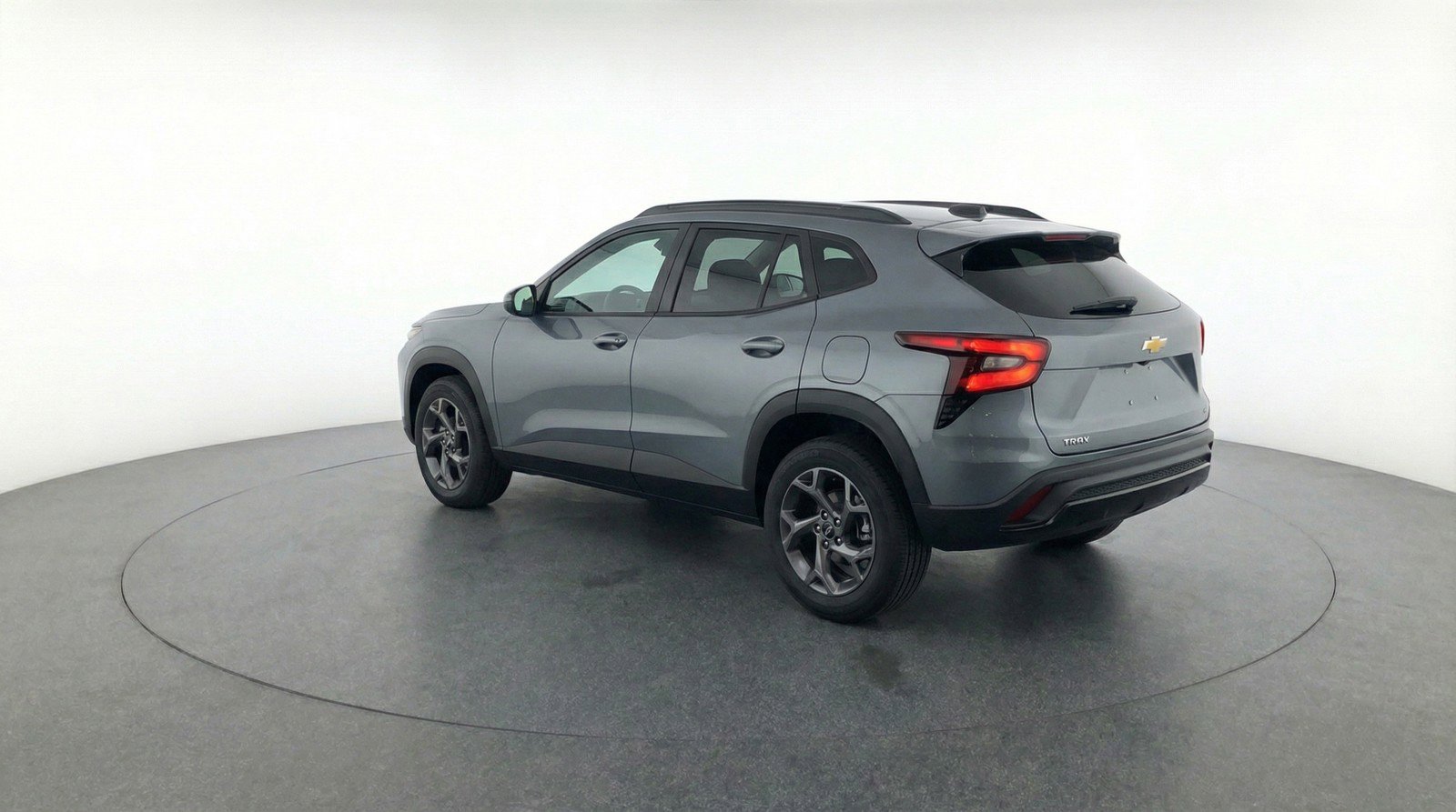 Used 2025 Chevrolet Trax LT image 6