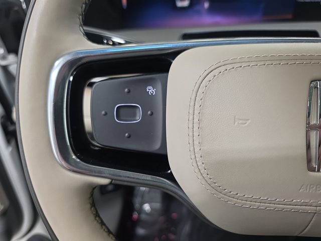 Certified 2024 Lincoln Nautilus Reserve w/ Equipment Group 203A image 14