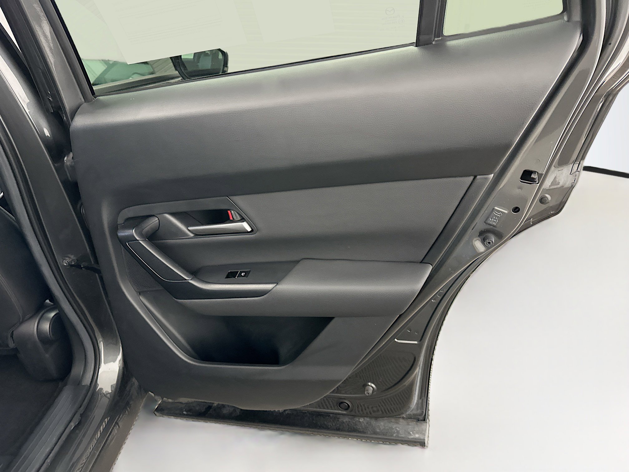 Used 2025 MAZDA CX-50 2.5 Hybrid w/ Preferred Pkg image 32