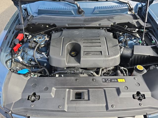 Used 2022 Land Rover Defender 90 X-Dynamic S image 36